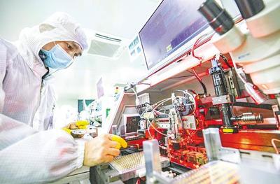 "小巨人"瞄准5G 提质扩能